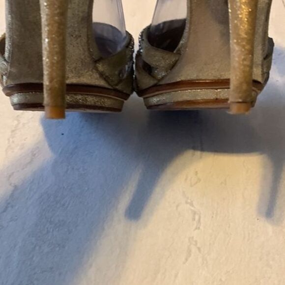 KORS Michael Kors Amaryn Gold Suede Rhinestone Bling Sexy Heels Size 8.5 Party - Picture 10 of 12